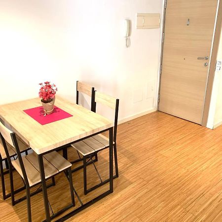 Apartment Next To Ramblas Barcelona Exterior photo